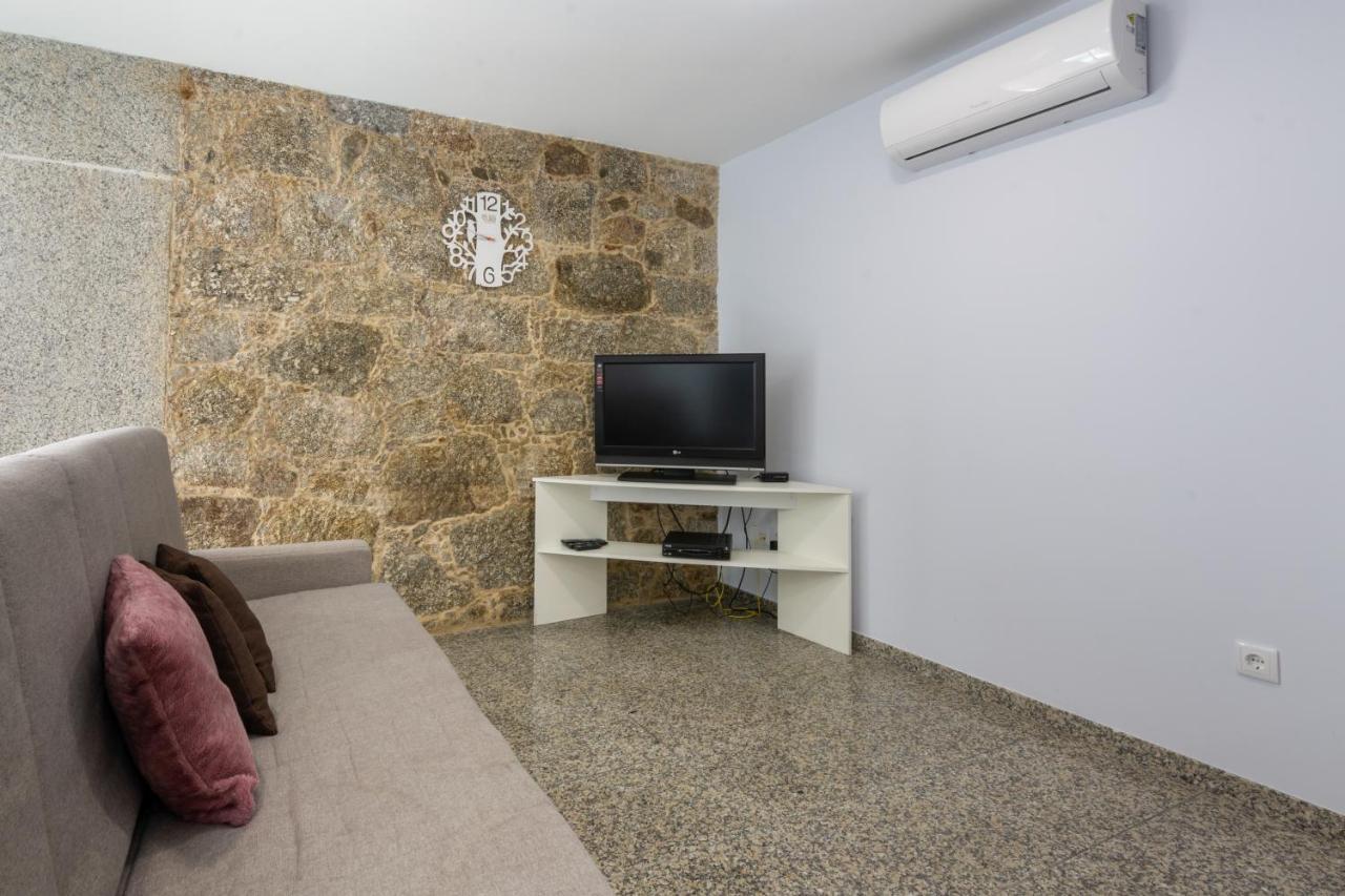Aldeamento Casas Do Alto Do Vez Apartment Balouta ภายนอก รูปภาพ